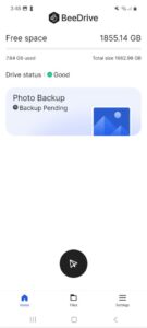 BeeDrive mobile app main screen for photo backup